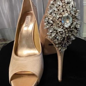 Beautiful heels with rhinestone embellishments size 9.5